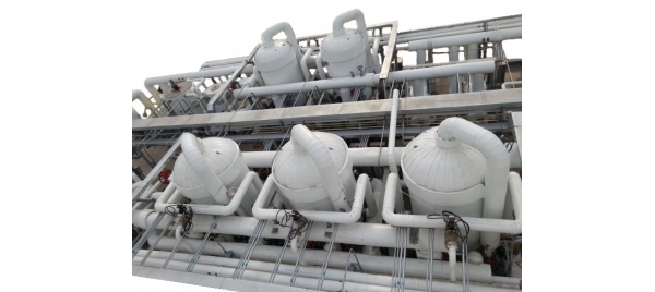 凝结水除铁装置